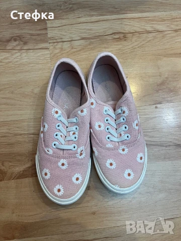 Боти и апрески, снимка 3 - Детски боти и ботуши - 38345216