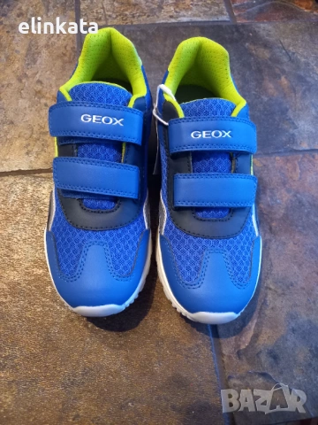 Нови маратонки Geox , снимка 3 - Детски маратонки - 53968248