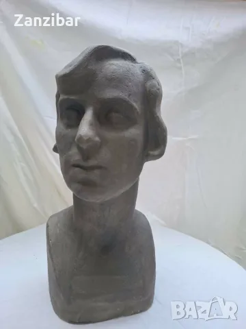 Кирил Шиваров. Скулптурна глава