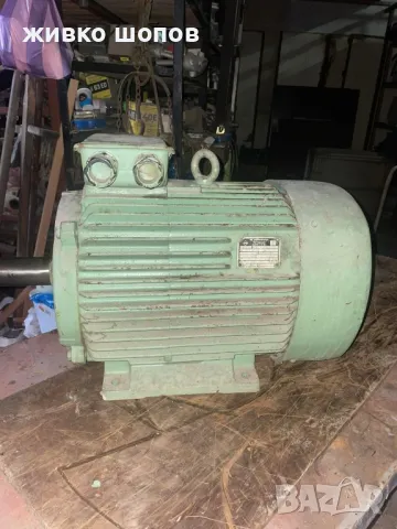 Ел.двигатели, снимка 2 - Електродвигатели - 49689544