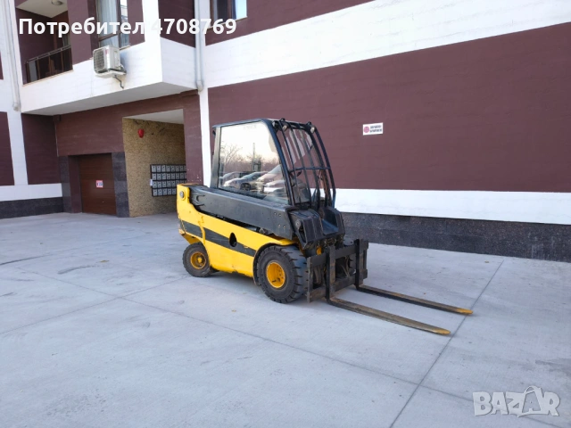 Челен товарач JCB Teletruk TLT30D – 3т / 4м / 9300 м/ч, снимка 8 - Селскостопанска техника - 53095443