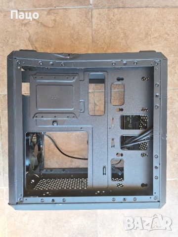 Cooler Master MasterBox Q300L, снимка 4 - Захранвания и кутии - 54107104