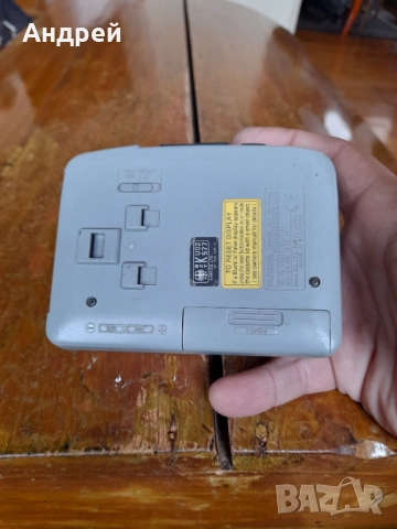 Стар уокмен Aiwa, снимка 4 - Антикварни и старинни предмети - 52267424