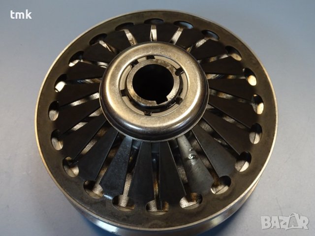 Вариаторна шайба Lenze 11-213.25-920 variable speed pulley 38H7 Ф250/Ф38, снимка 9 - Резервни части за машини - 42364822