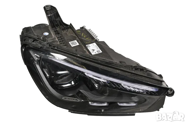 A1679069004 | Употребяван десен LED фар Mercedes-Benz