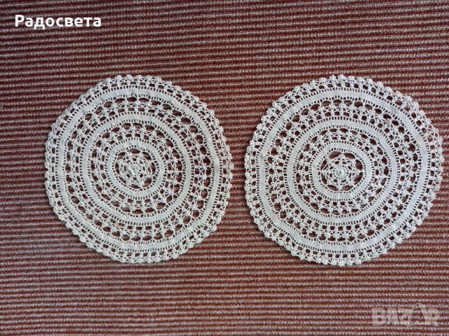 Ръчни плетива на една кука, снимка 10 - Покривки за маси - 37511951