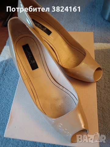 Елегантни дамски обувки Cristhelen B.