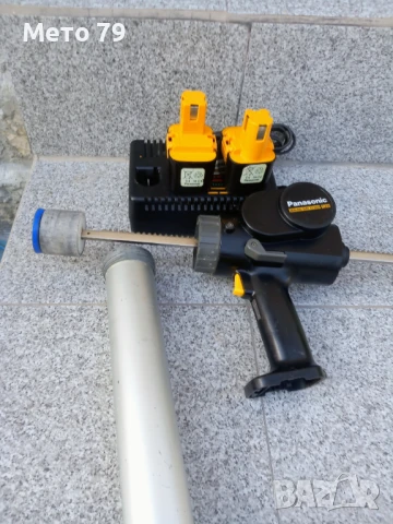 Panasonic EY3654 7.2v Акумулаторен пистолет за силикон , снимка 4 - Други инструменти - 51228856