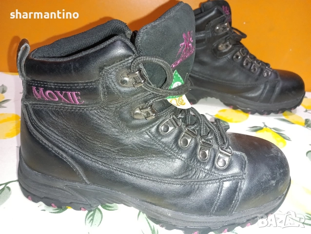 Moxie кожени боти N 37,5 