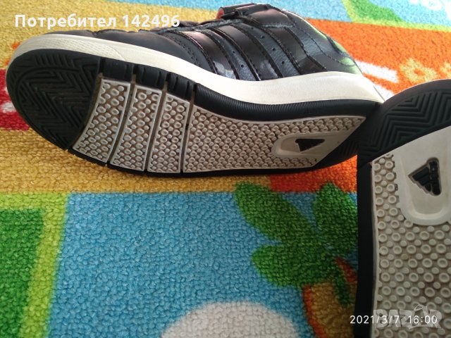 Маратонки Adidas 29 номер, снимка 7 - Детски маратонки - 32073048