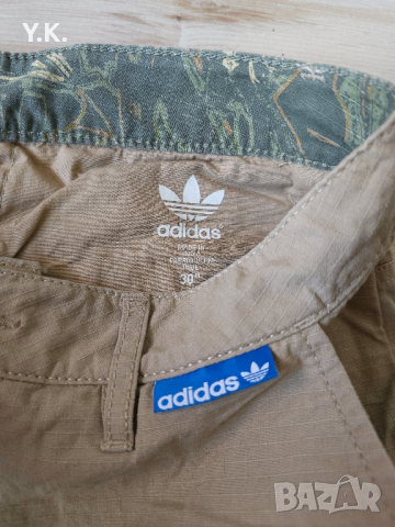 Оригинални мъжки къси гащи Adidas Originals, снимка 4 - Къси панталони - 44933820