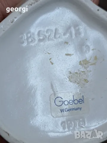 порцеланова фигура пуяк Goebel , снимка 9 - Колекции - 49795492