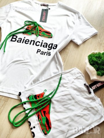 памучни дамски тениски Balenciaga , снимка 4 - Тениски - 44293841