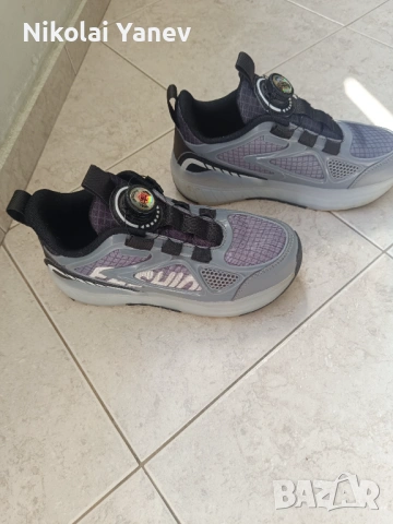 Маратонки с колелца светещи , снимка 2 - Детски маратонки - 54143276