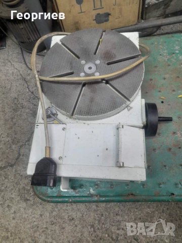 Делителен апарат за фреза, снимка 5 - Стругове - 52186547