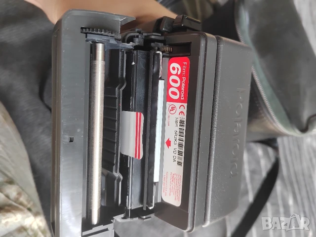 Фотоапарат Polaroid 636 close up, снимка 15 - Фотоапарати - 50671500