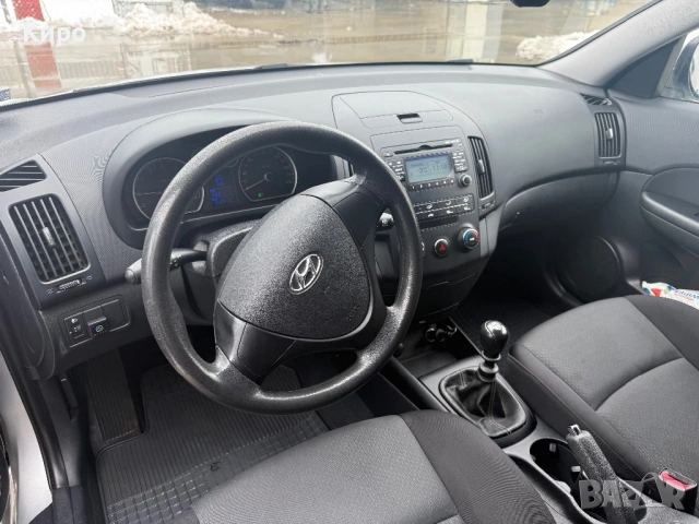 Hyndai i30 1.4 бензин/газ, снимка 6 - Автомобили и джипове - 53331919