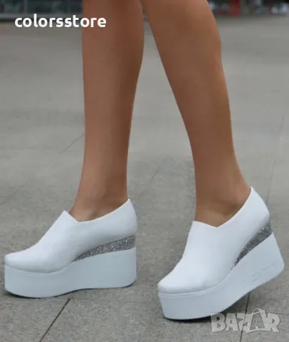 Обувки на платформа - бяла кожа и брокат - VBR90, снимка 2 - Дамски ежедневни обувки - 42302889