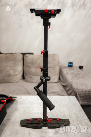 Професионален Карбонов Видео Стабилизатор (Стедикам) - 80см, ЧИСТО НОВ!, снимка 2 - Чанти, стативи, аксесоари - 53912259