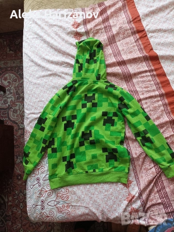 суичър на Minecraft размер 158/164, снимка 2 - Суичъри - 53925554