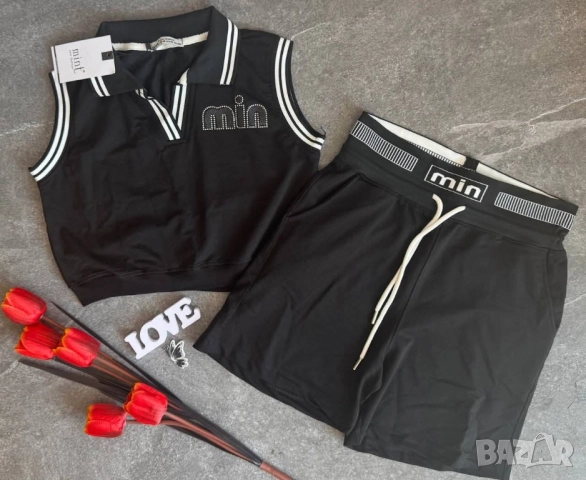 дамски екипи Miu Miu , снимка 2 - Спортни екипи - 51460142