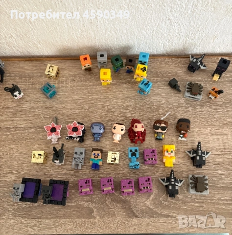 Kinder Joy фигурки Minecraft/Stranger Things