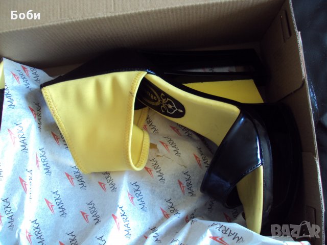 Дамски сандали