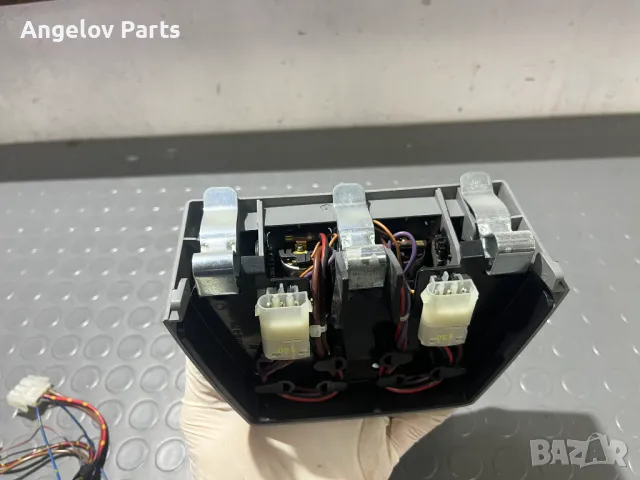 Конзола със запалки за BMW E46, снимка 4 - Части - 49667955