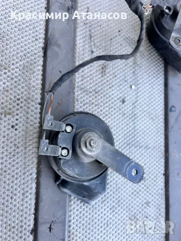 Клаксон за Мерцедес Ц-класа W203.2000-2004, снимка 3 - Аксесоари и консумативи - 49148734