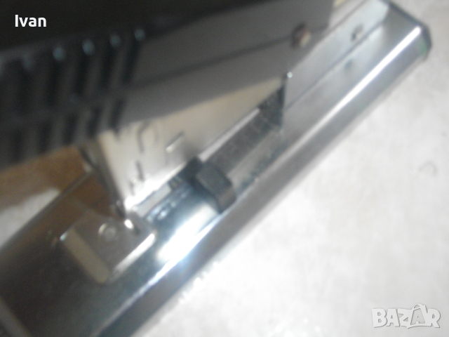 NOVUS Старо Качество Ръчен Телбод Такер За Скоби 3мм/5мм/7мм/10мм-НОВ-Професионален-Иноксов-Отличен, снимка 6 - Други инструменти - 44819631