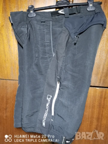 Endura размер L. , снимка 2 - Спортни дрехи, екипи - 50755479