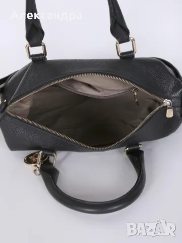 Дамска чанта Версаче, снимка 2 - Чанти - 49858469