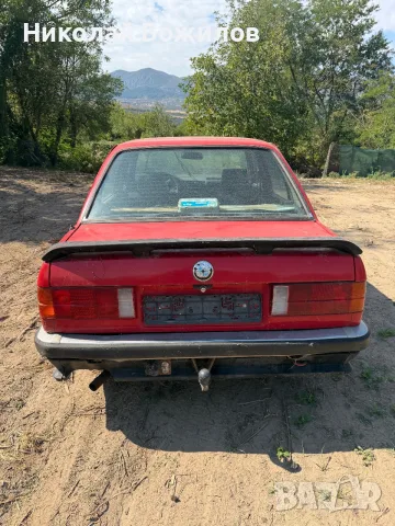 Продавам Bmw e30 1987 цяло или на ЧАСТИ 1.8 is 136 коня , снимка 6 - Автомобили и джипове - 56172071