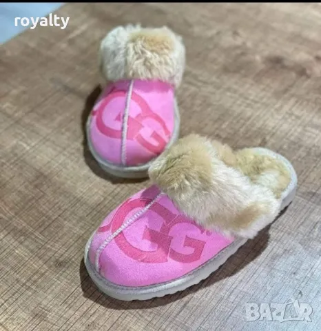 UGG дамски чехли Различни цветове , снимка 4 - Чехли - 49215236