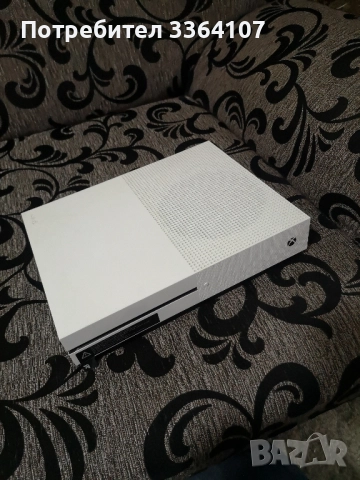 Xbox One S , снимка 2 - Xbox конзоли - 51672686