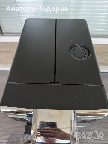 Philips - EP5333, снимка 2 - Кафемашини - 51152293