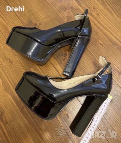 Дамски обувки 38 номер , снимка 4 - Дамски обувки на ток - 54309745