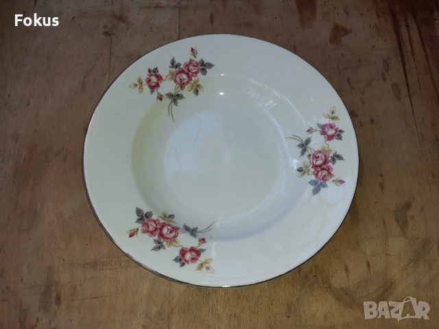 Български порцелан чиния, снимка 3 - Антикварни и старинни предмети - 53268114