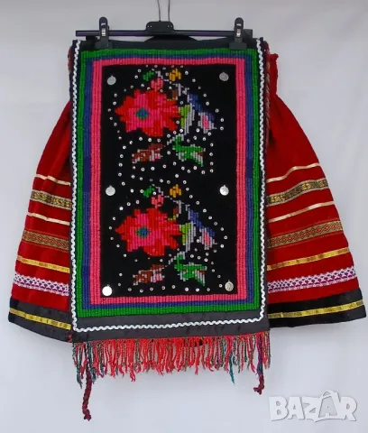 Пищимали/бръчници и  автентични престилки за народна носия., снимка 1