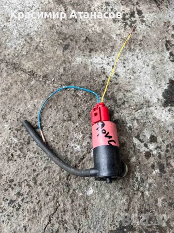 Помпичка чистачки за Тойота Ярис.2007-2011г, снимка 3 - Аксесоари и консумативи - 49071934