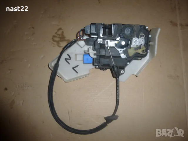 Задна лява брава за Фолксваген Поло-2002-2009 година