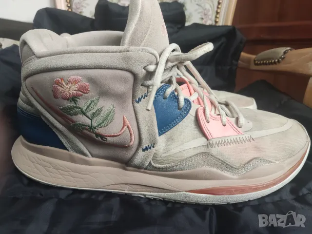 баскетболни маратонки Nike Kyrie 8 Infinity Mother Nature & Father Timе, снимка 3 - Маратонки - 49749265