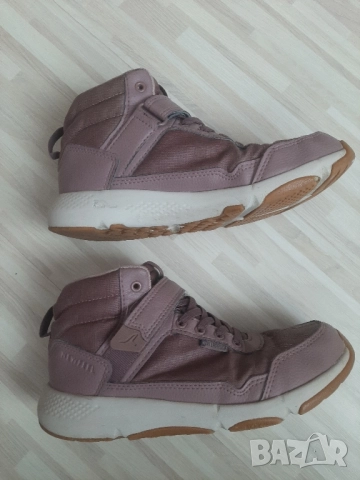 Детски боти от Decathlon, снимка 3 - Детски боти и ботуши - 51961814