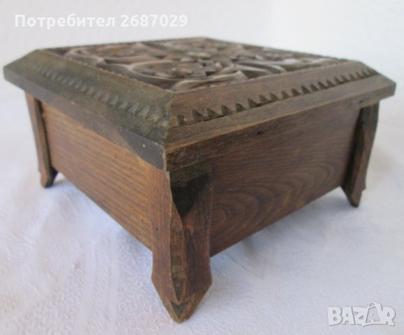 Стара дърена кутия с дърворезба, снимка 8 - Други - 31812299