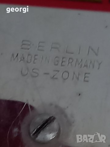 немска ламаринена играчка шевна машина Regina   3/4, снимка 6 - Колекции - 42230257
