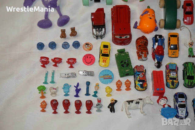 Голям Лот от Фигурки Направени За Kinder и други 1.6кг, снимка 7 - Колекции - 51953564