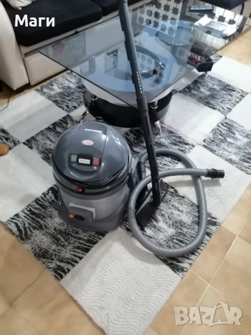 Прахосмукачка 2в1 zip