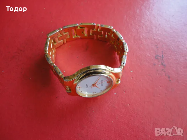 Позлатен дамски часовник Geneves, снимка 8 - Дамски - 48346734