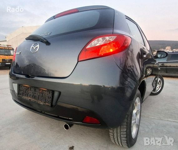Мазда 2 2011г 1.3i, снимка 9 - Автомобили и джипове - 53886903