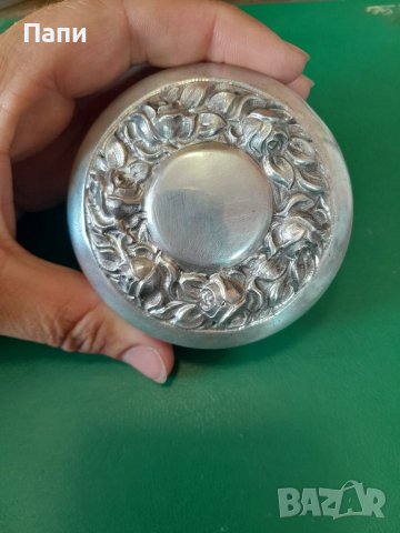 Сребърна кутия за бижута, снимка 5 - Антикварни и старинни предмети - 37378837